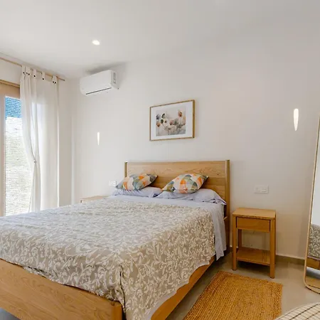 아파트 Amplio Apartamento Con Gran Porche